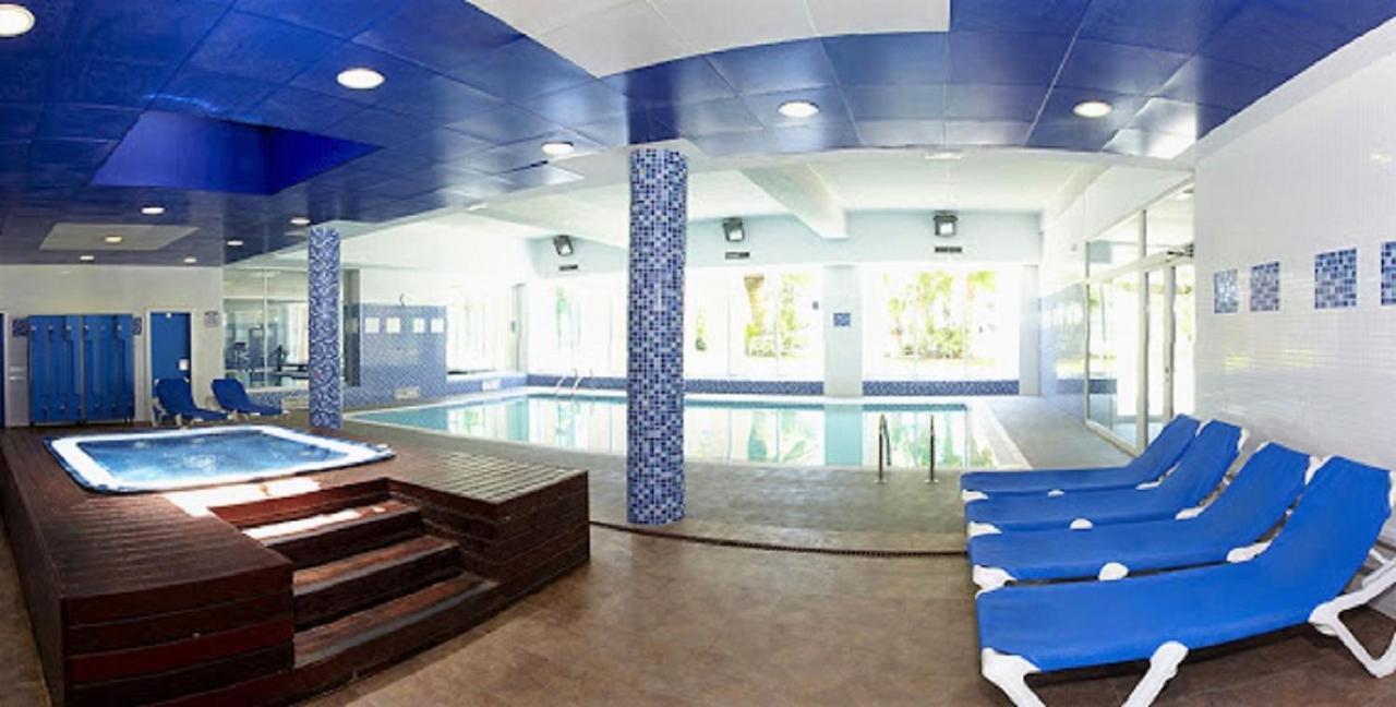 Familidays 020 Aqquaria Apartment ซาลอว์ ภายนอก รูปภาพ